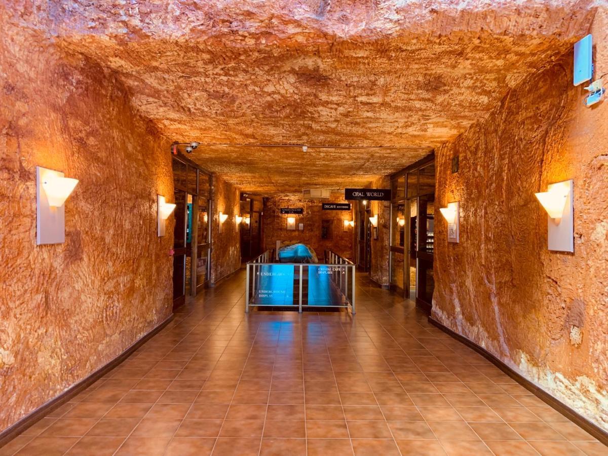 Desert Cave Hotel Coober Pedy Eksteriør bilde