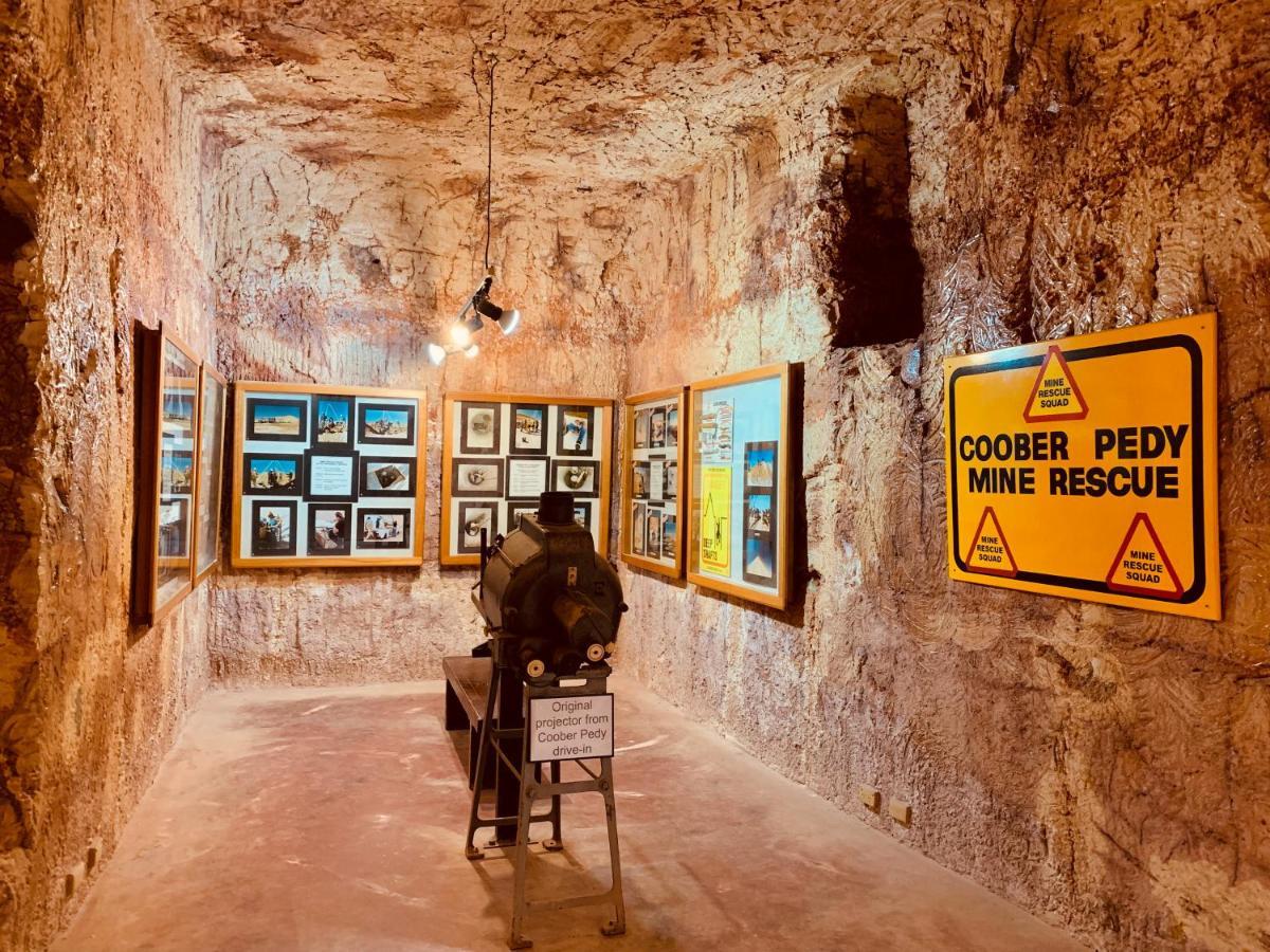 Desert Cave Hotel Coober Pedy Eksteriør bilde